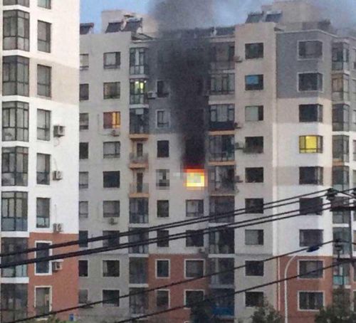 undefined{{pos:,w:,h:}}