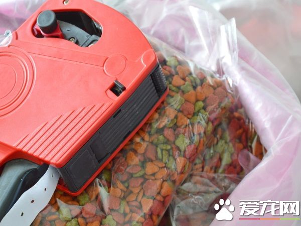 构买分装包饲料到底好不好 有哪些需要注意的