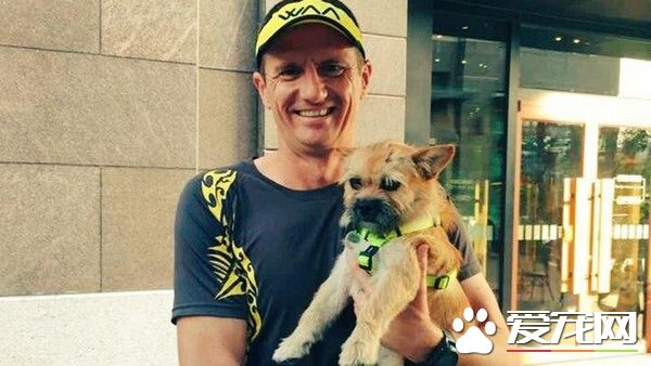 超马好手请半年无薪假 赴中国陪爱犬检疫