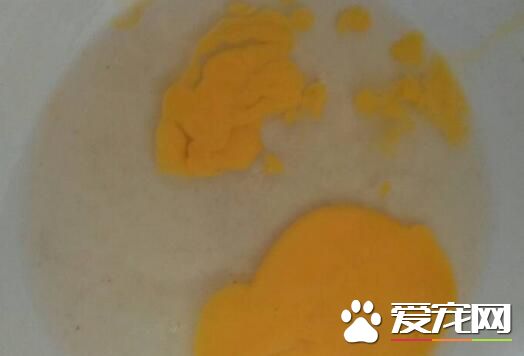鸡蛋黄散了还能吃吗 鸡蛋黄散了是不是坏了