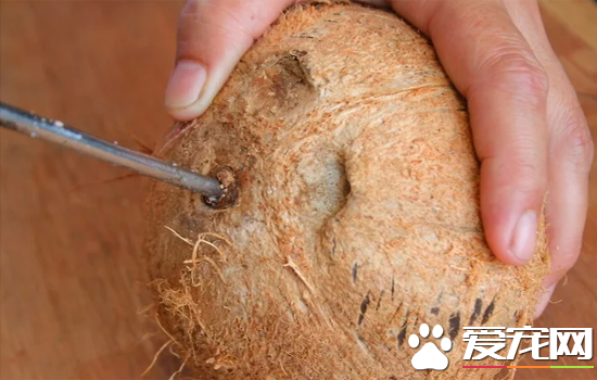 椰子怎么打开？快速打开椰子的方法讲解