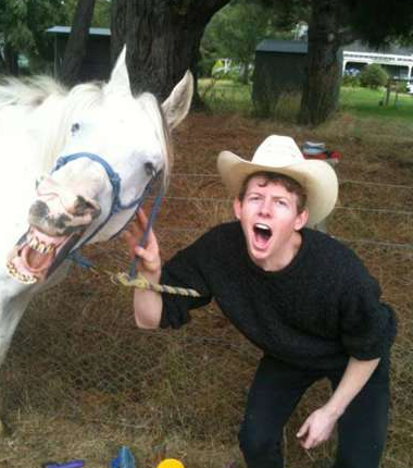 马兄弟 来走一个