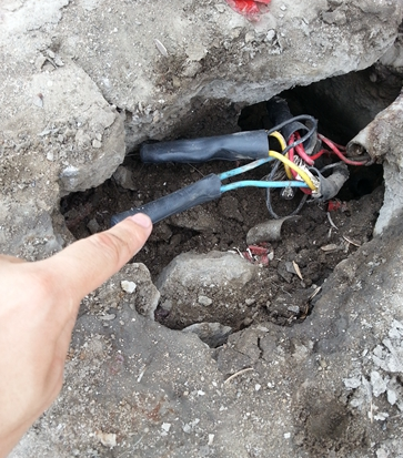 undefined{{pos:,w:,h:}}